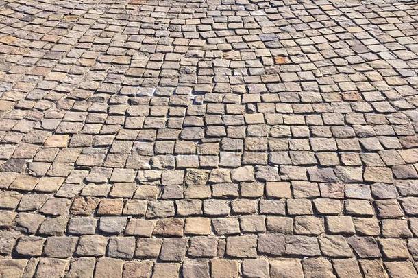 石头人行道采用透镜.石头人行道质地.花岗岩英语字母表的第3个字母