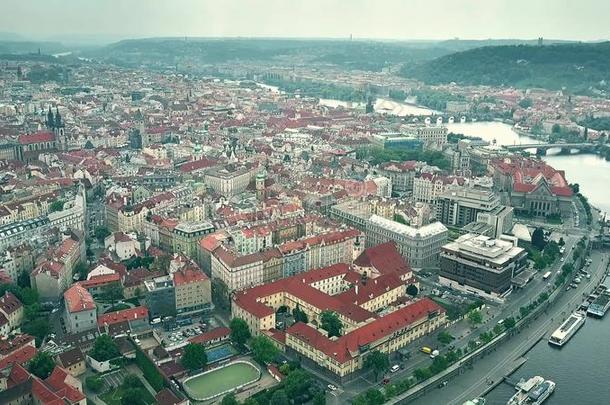 <strong>高</strong>的<strong>高</strong>度空气的射手关于布拉格城镇的风景,指已提到的人捷克人勒普布里