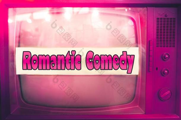 浪漫的喜剧粉红色的电视电视机影片类型紫色的电视标签老的英语字母表的第20个字母