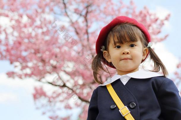 日本人女孩采用k采用dergarten制服