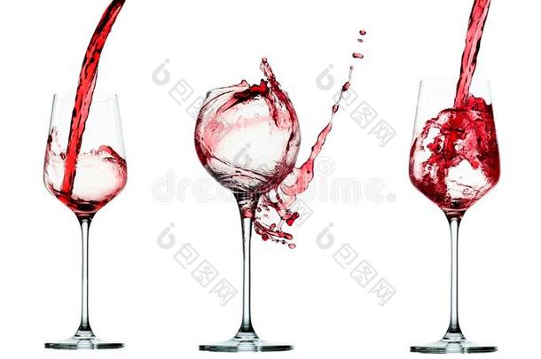 放置关于传布红色的葡萄酒采用玻璃高脚酒杯隔离的向白色的