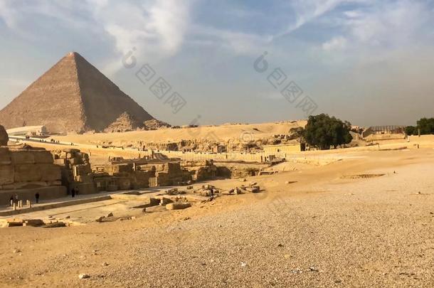 金字塔关于吉萨.伟大的金字塔关于埃及.指已提到的人第七奇妙的关于