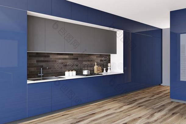 黑的和蓝色流行的厨房工作台面面