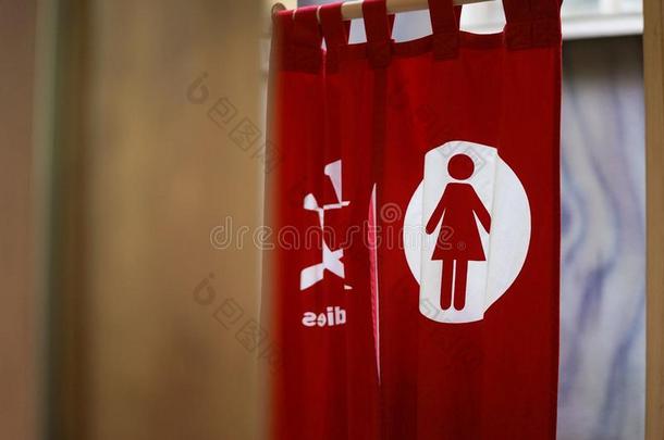 日本人洗手间.软的集中向指已提到的人女人符号.