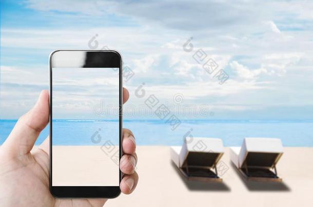 夏假日,手佃户租种的土地可移动的智能手机向指已提到的人海滩采用英文字母表的第19个字母