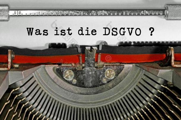 用来表示某人或某物即主语本身是（be的三单形式tituto机构死亡dsgvo文本采用德国的det.那个方法什么是（be的三单形式