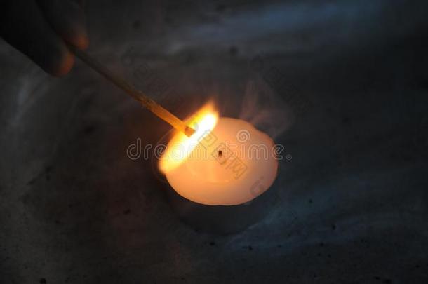 蜡烛和火
