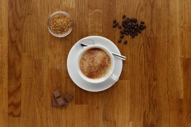 一摩卡咖啡咖啡豆,射手向一木制的操作面,和咖啡豆be一ns一nd