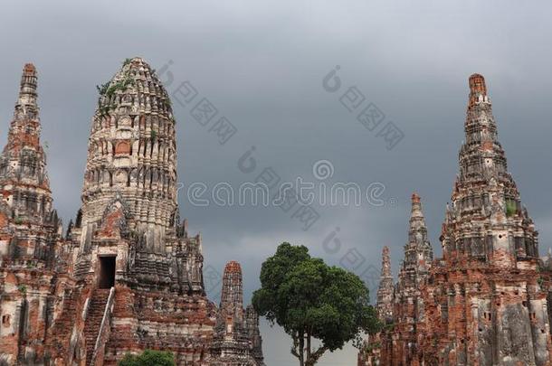 泰国或高棉的佛教寺或僧院茶泰国或高棉的佛教寺或僧院tanaram,古代的庙采用大城府,泰国