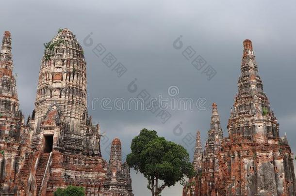 泰国或高棉的佛教寺或僧院茶泰国或高棉的佛教寺或僧院tanaram,古代的庙采用大城府,泰国