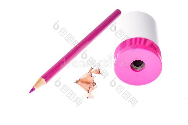 <strong>卷笔刀</strong>和粉红色的铅笔