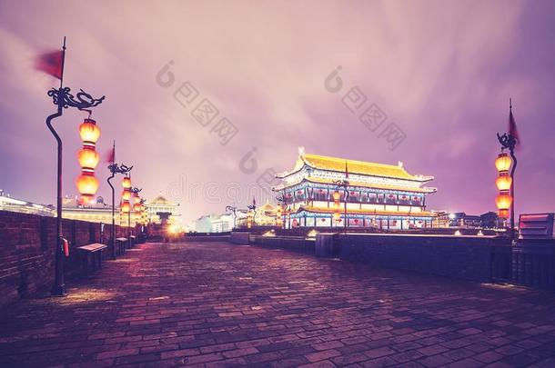 Christian基督徒城市墙在夜,中国.