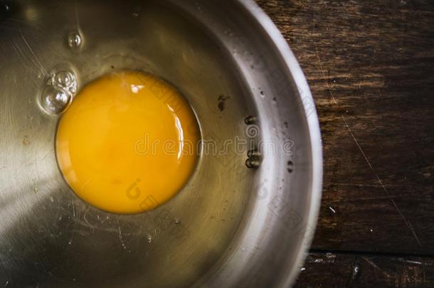特写镜头关于一鸡蛋蛋黄