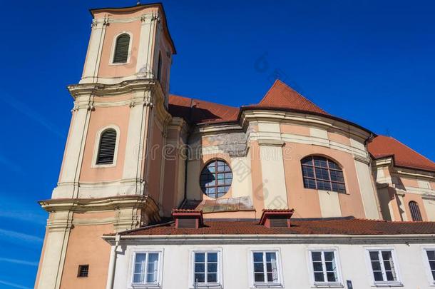 三位一体的教堂采用布拉迪斯拉发
