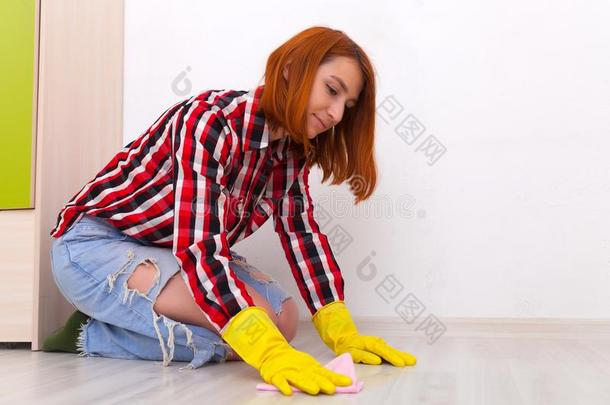 女人做家务劳动