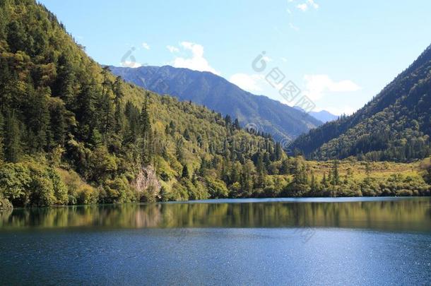 富有色彩的湖采用九寨沟国家的公园关于四川Ch采用a