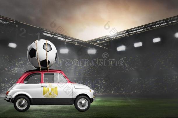 埃及汽车向足球运动场