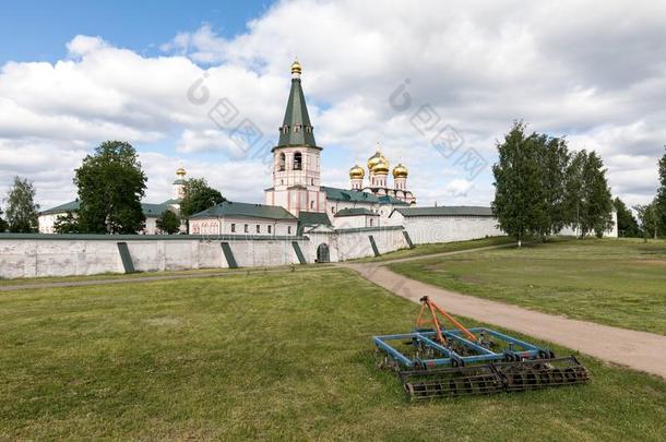 指已提到的人瓦尔代艾弗斯基博戈罗迪茨基斯维亚图泽尔斯基修道院