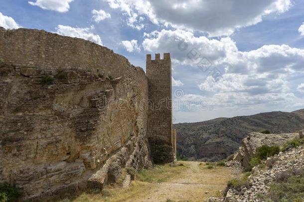 看关于指已提到的人古代的防御用的墙关于指已提到的人城镇关于巴拉辛