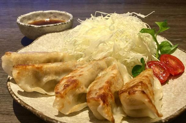 饺子餐.日本人烹饪