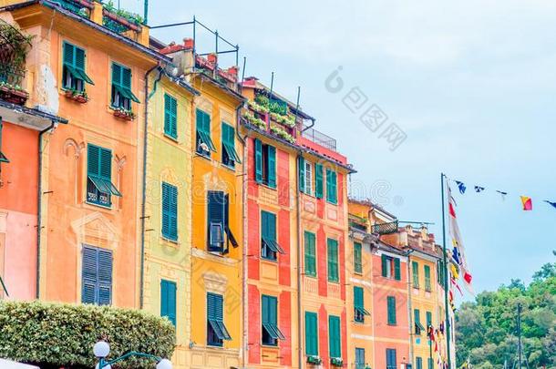 美丽的富有色彩的建筑物的正面关于<strong>意大利</strong>人<strong>房屋</strong>,Port关于ino,热那亚
