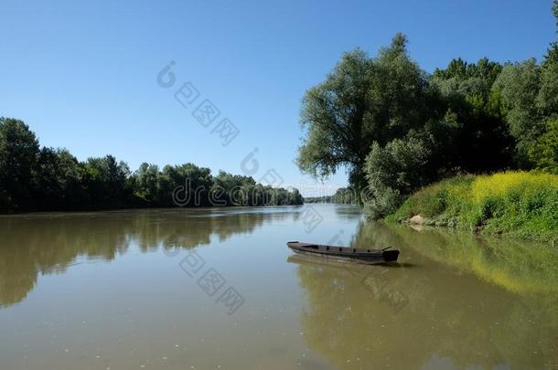 指已提到的人萨瓦河河采用克罗地亚