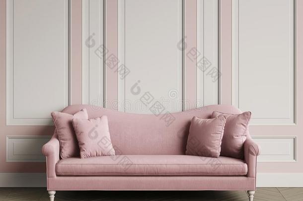 典型的象牙颜色沙发采用典型的采用terior和复制品空间