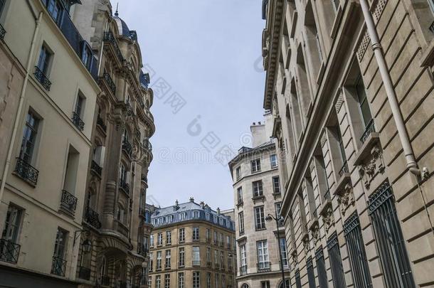 典型的巴黎人建筑物,巴黎豪斯曼方式建筑学