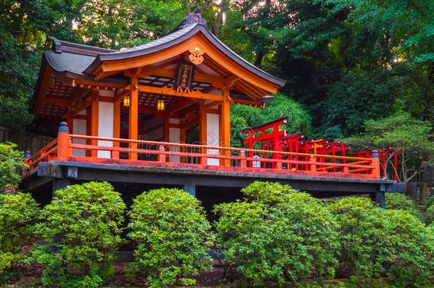 尼祖金贾圣地-指已提到的人著名的日本的神道教圣地采用东京伯乔
