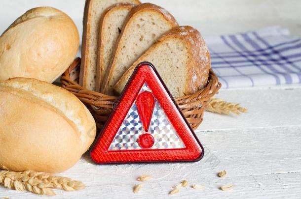 麸质不能容忍和面包小麦和警告符号向白色的Poland波兰