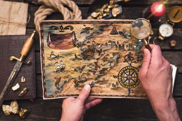 金银财宝地图采用探险家金银财宝猎人手.