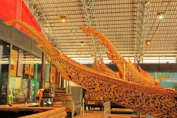 王国的驳船采用国家的博物馆关于王国的驳船s,扇形棕榈细纤维,泰兰