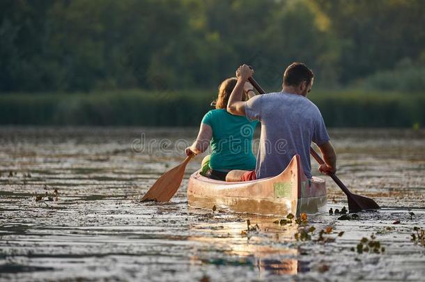 独木舟旅行向一河