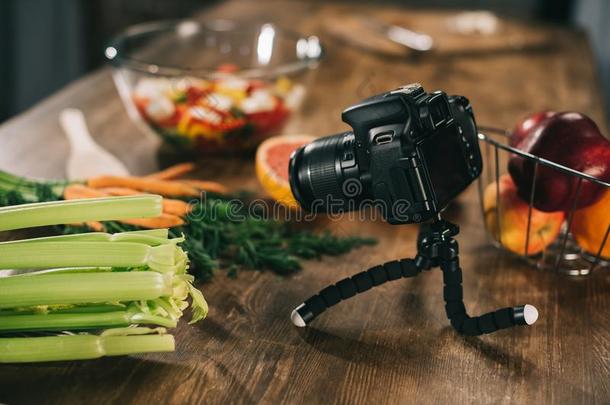 数字的照相机和蔬菜