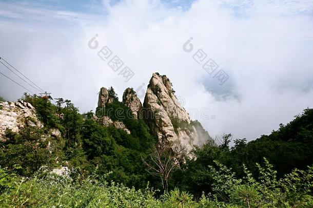 老君山采用洛阳