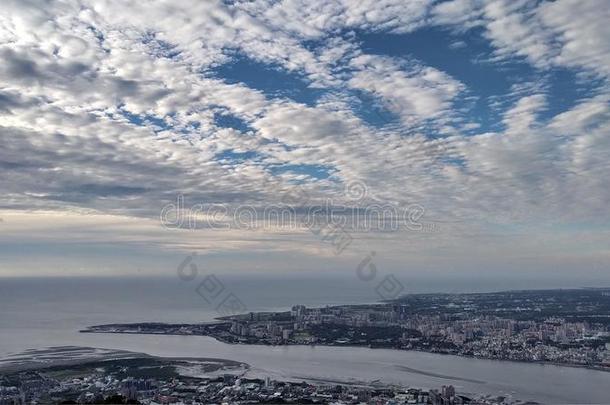 观世音山峰坚强的家伙美丽的山和河看法,大和