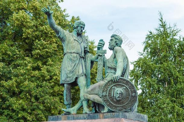 米宁和波扎斯基纪念碑向红色的正方形采用莫斯科
