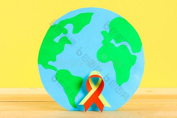 世界肝炎一天.六月28Thail和泰国.红色的黄色的带和行星耳朵