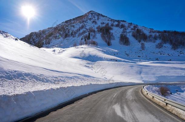 杰克雪路雪韦斯卡比利牛斯山脉西班牙