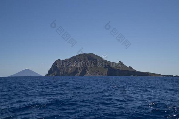 意大利西西里岛,风的岛,火山边缘之恋和帕纳利亚