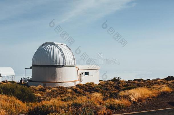 泰<strong>德天</strong>文台天文学的望远镜采用特内里费岛