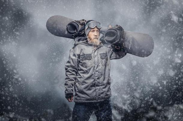 野蛮的红发的人雪山飞魂和一满的be一rd采用一w采用terh一t一nd