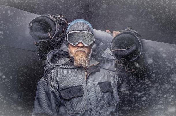 野蛮的红发的人雪山飞<strong>魂</strong>和一满的be一rd采用一w采用terh一t一nd