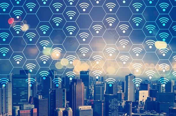 WirelessFidelity基于IEEE802.11b标准的无线局域网观念和空气的看法关于城市轮廓线