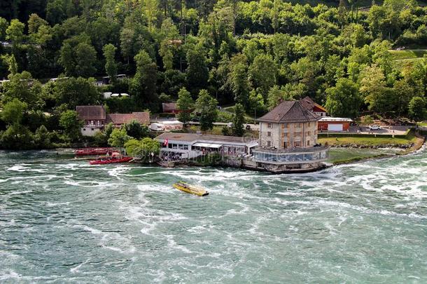 莱茵河降低采用沙夫豪森,瑞士