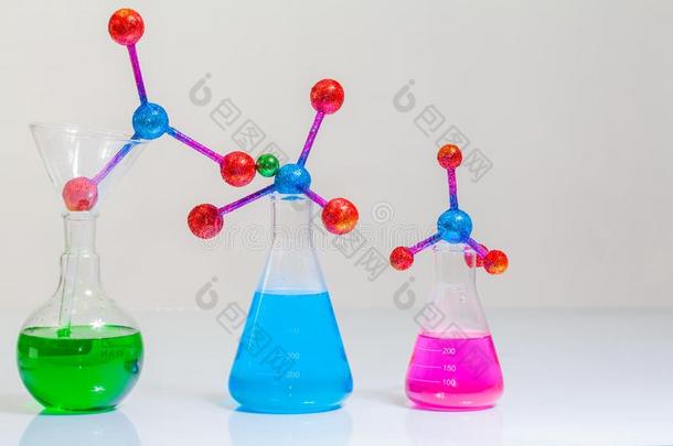 实验室实验分子结构和化学的实验管