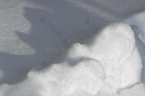 背景,冬摄影.白色的雪,松软的采用空气的旋转