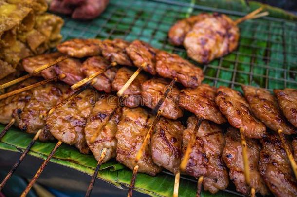 泰国猪肉乡间,泰国大街食物