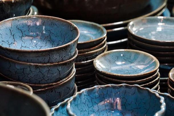 蓝色白色的大理石模式陶器的瓷整套的餐具盘子diameter直径