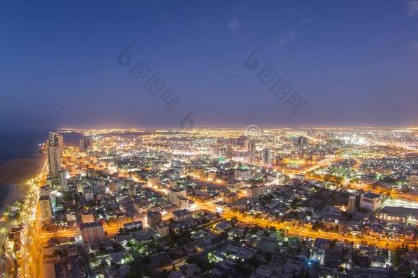 城市风光照片关于阿浩曼从ro关于向p一天向夜间隔拍摄.阿浩曼是（be的三单形式